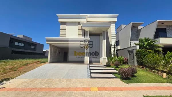 Sobrado de Alto Padrão com 3 suítes e energia fotovoltaica- Alphaville 3 Campo Grande-MS