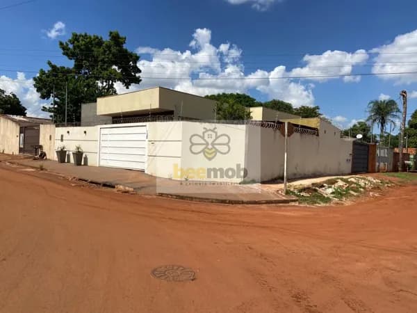 Casa em Campo Grande - Jardim Itamaracá