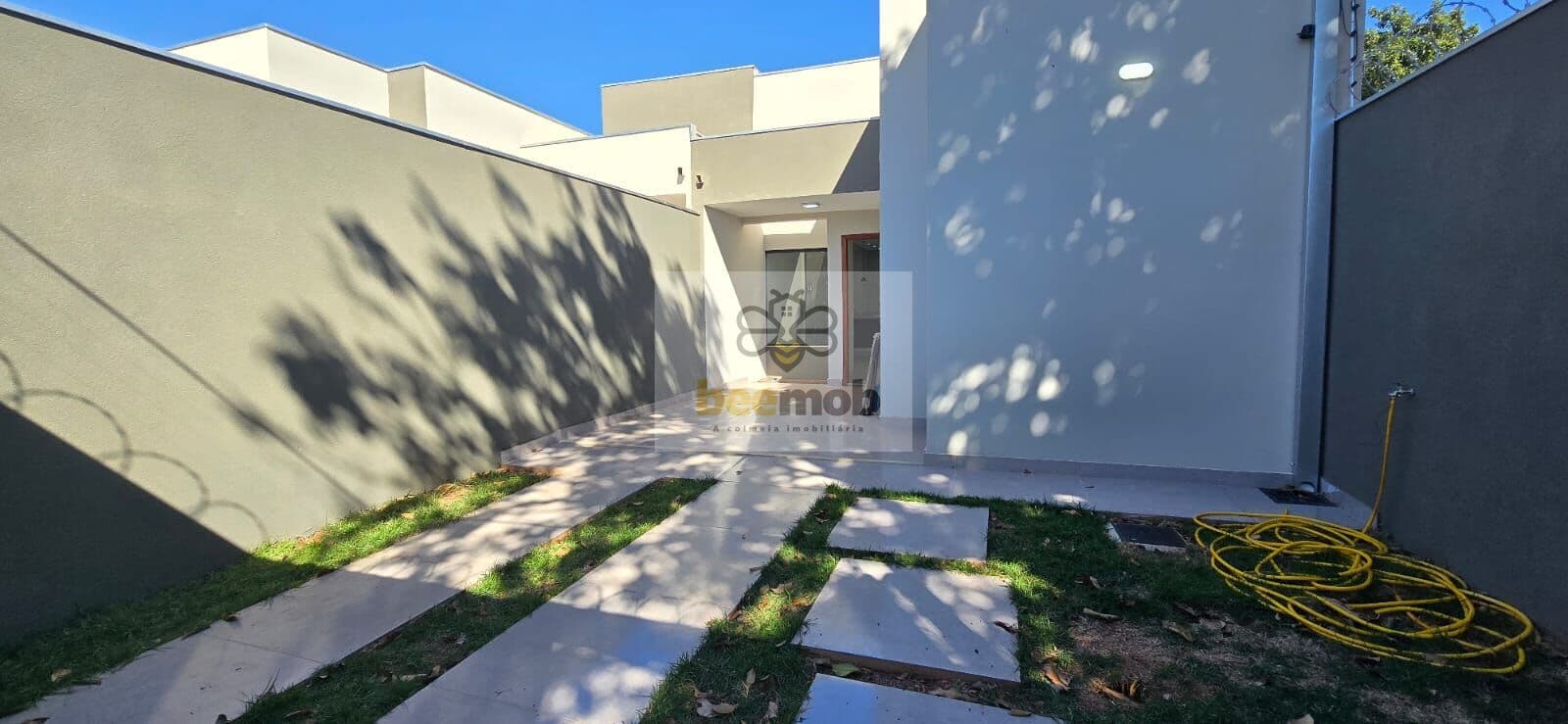 CASA NOVA- VILA MORUMBI- COM PISCINA
