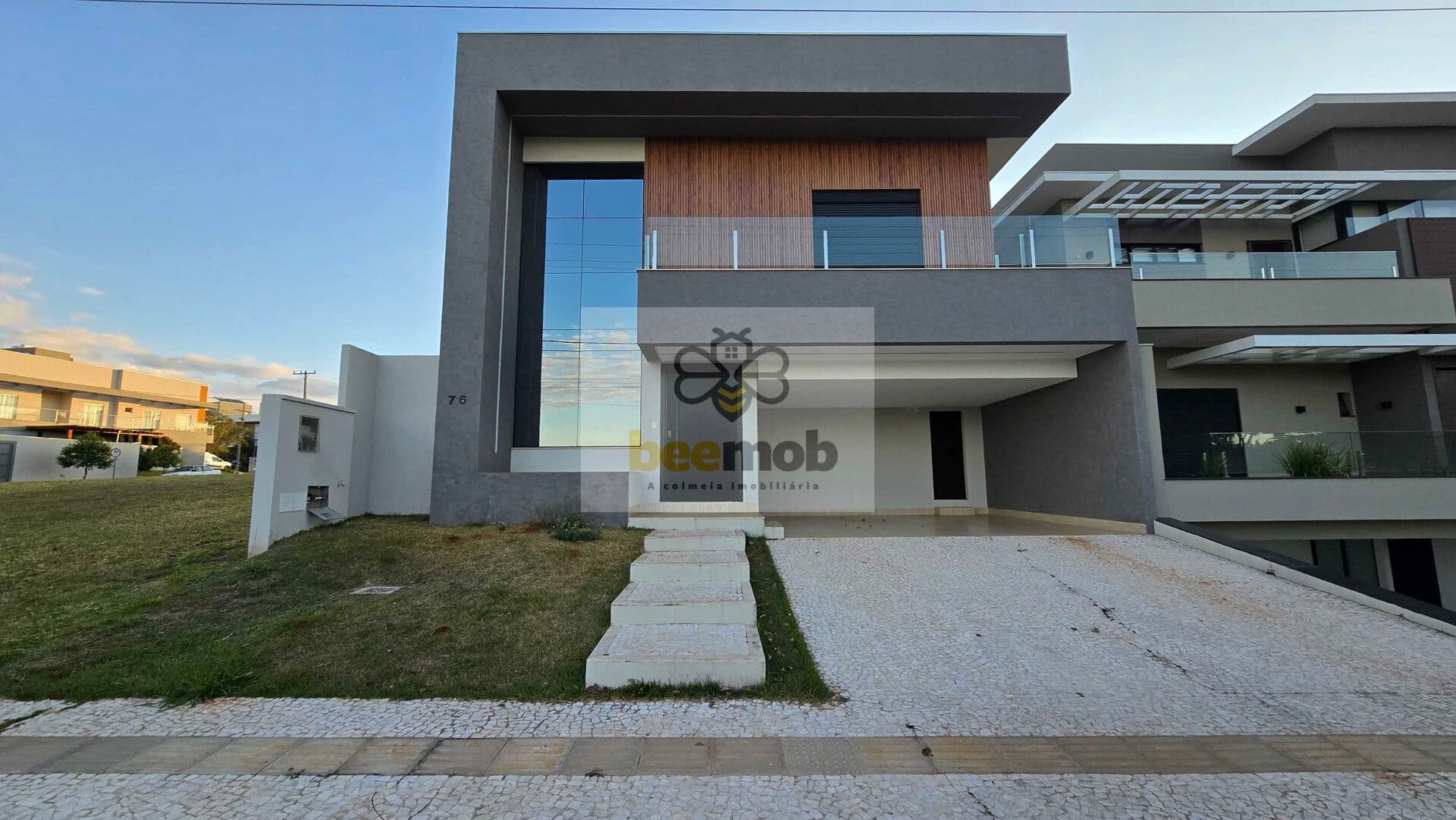 Sobrado em Condomínio em Residencial Damha III, Campo Grande/MS