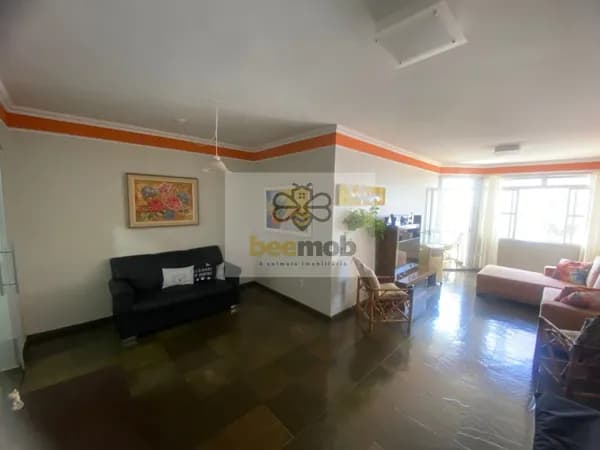 Amplo apartamento