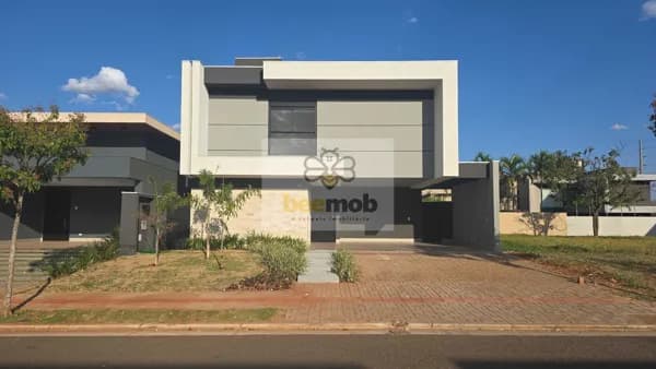 Sobrado Alto Padrão com 5 suites sendo 1 master - Campo Grande-MS