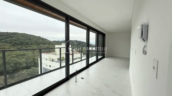 Apartamento de Alto Padrão com 03 suítes e 02 vagas no Atiradores, em Joinville-SC