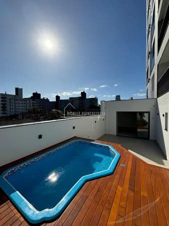 Apartamento Giardino com 1 suíte + 2 quartos, no Bairro Santo Antônio