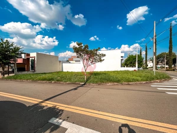 Lote/Terreno em Hortolândia - Condomínio Jardim de Mônaco
