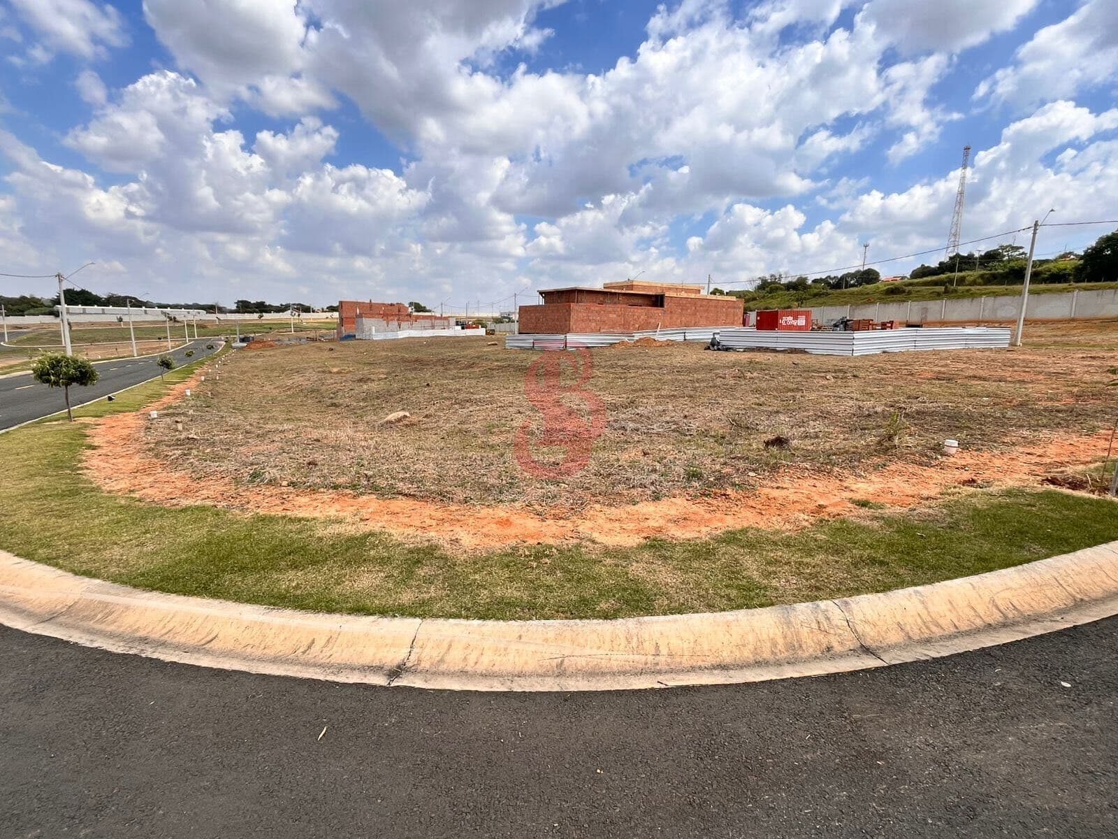 Condomínio Residencial Sport Vilas do Monte em Monte Mor, Aceita carro - SP - 354
