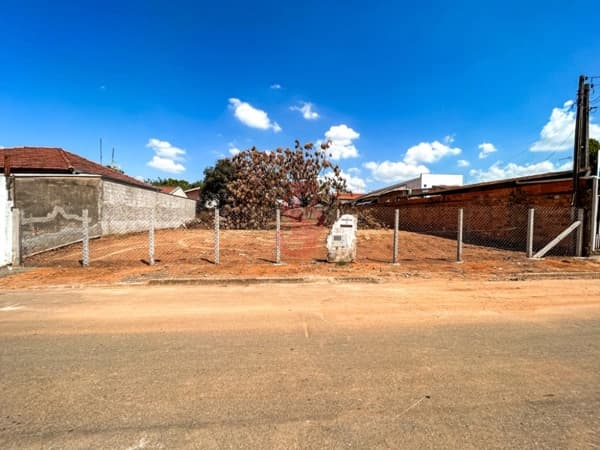 Lote/Terreno em Hortolândia - Parque Ortolândia
