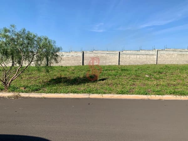 Lote/Terreno em Monte Mor - Condomínio Monterrey