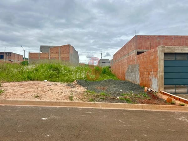 Lote/Terreno em Hortolândia - Jardim Bela Vista