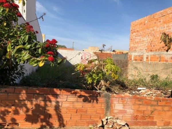 Lote/Terreno em Hortolândia - Jardim Residêncial Firenze
