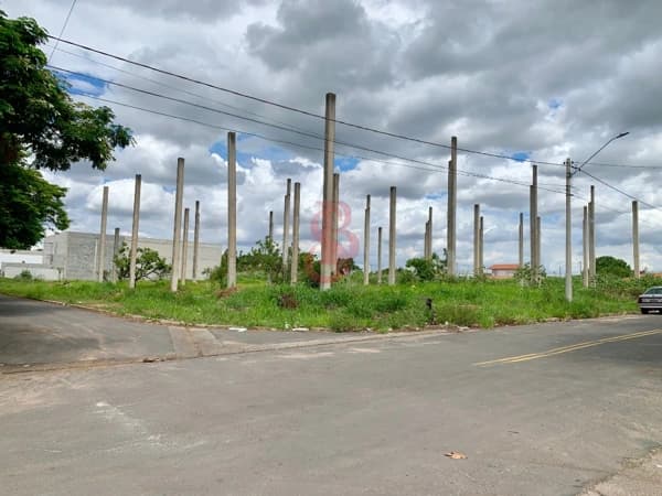 Lote/Terreno em Hortolândia - Jardim Boa Vista