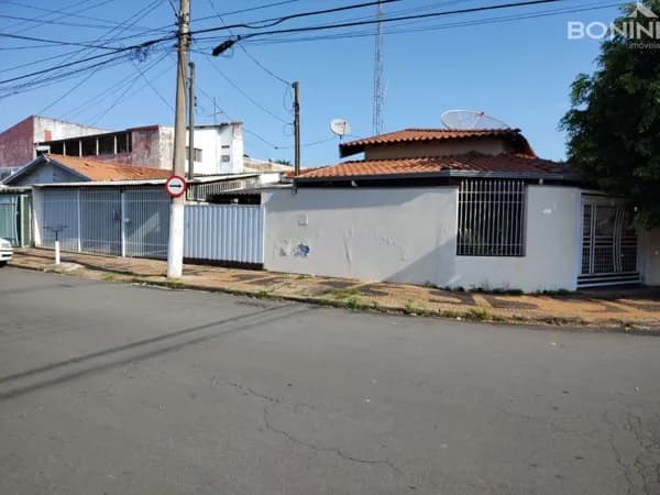 Casa com 3 dormitórios à venda, 296 m² por R$ 500.000,00 - Jardim Mollon - Santa Bárbara D'Oeste/SP