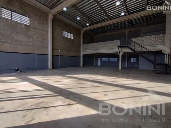 Salão comercial para locação em Americana