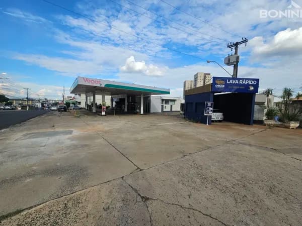 Terreno Comercial à venda em Americana, Catharina Zanaga, com 1700 m²