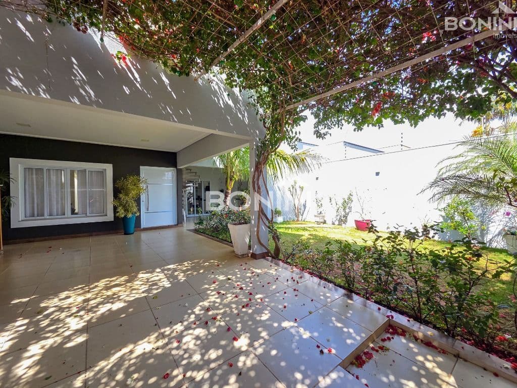 Casa com 3 dormitórios à venda, 205 m² por R$ 1.300.000,00 - Parque Universitário - Americana/SP