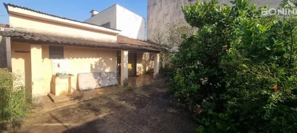Casa com 2 dormitórios à venda, 142 m² por R$ 460.000,00 - Cariobinha - Americana/SP