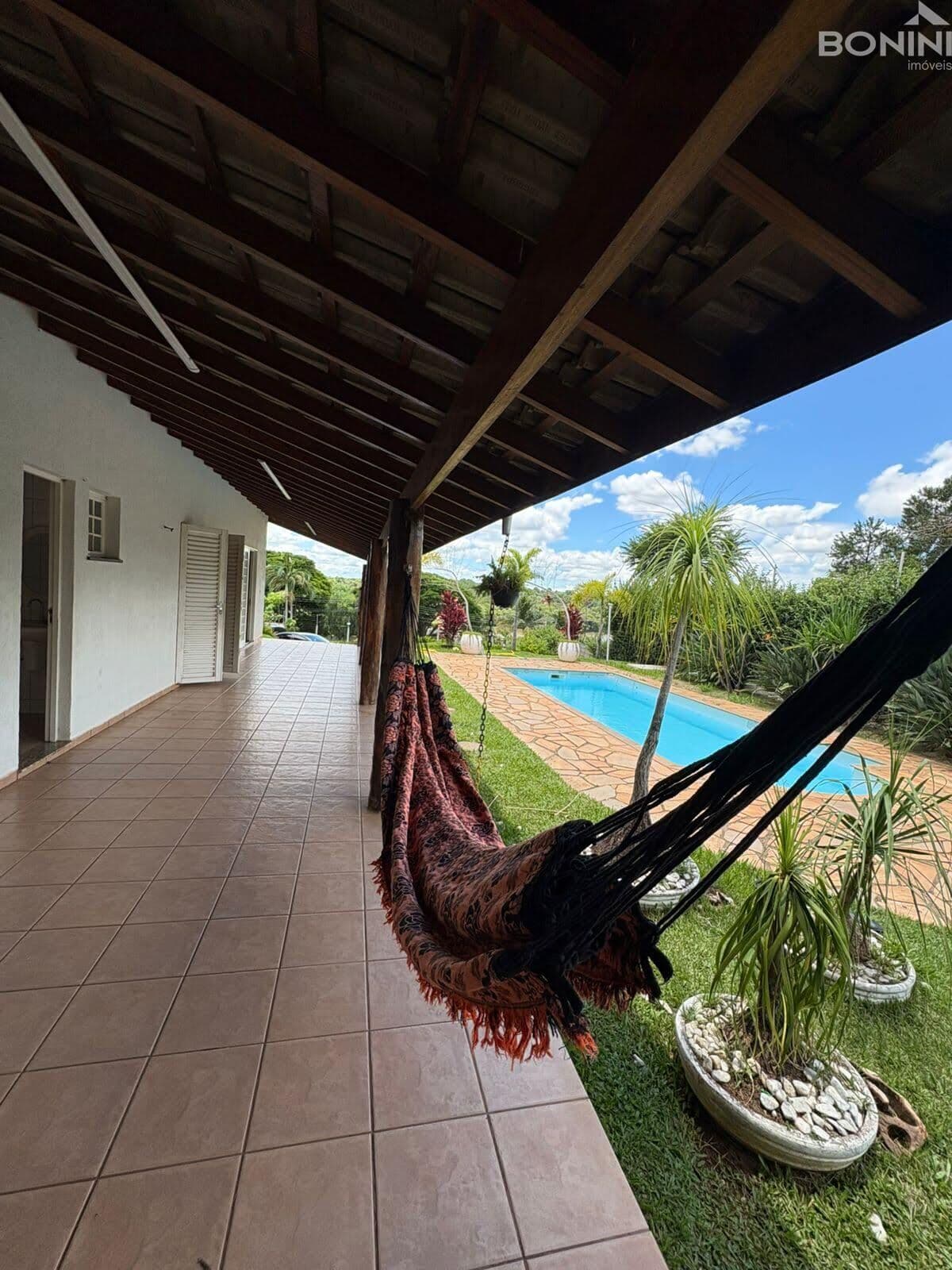 Chácara com Piscina à Venda em Americana/SP