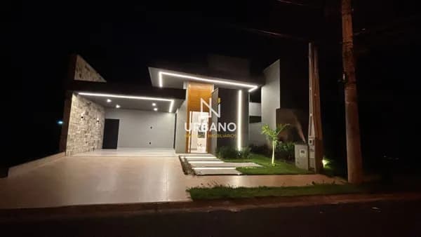 Casa em Condomínio Village Damha 3