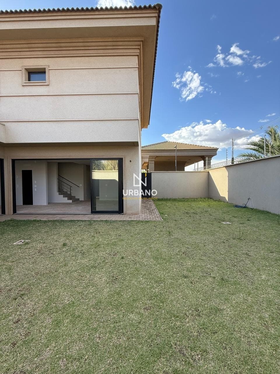 Casa Sobrado EuroVille Residence