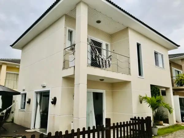 Apartamento à venda no bairro BURAQUINHO em Lauro de Freitas/BA
