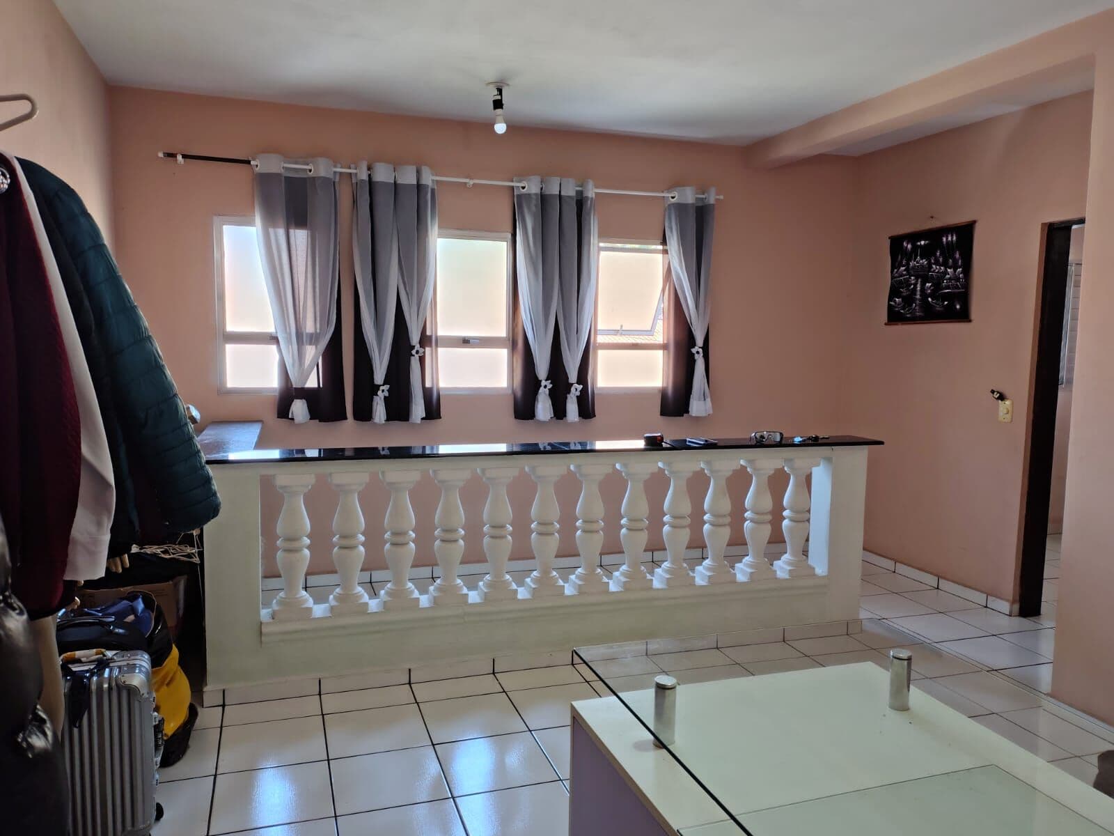 Descubra a Próxima Grande Oportunidade em Mairinque: Casa Espaçosa no CECAP!