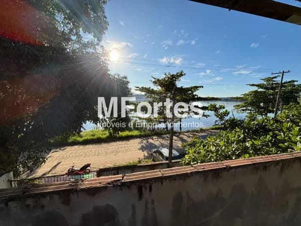 Casa com 3 quartos à venda de Frente para a Lagoa de Jacaroá, Maricá/RJ