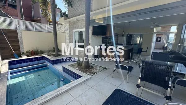 Casa com 4 quartos à venda, 176 m² por R$ 1.300.000 - Flamengo - Maricá/RJ