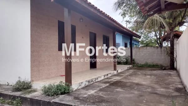 Casa em Maricá - Jacaroá