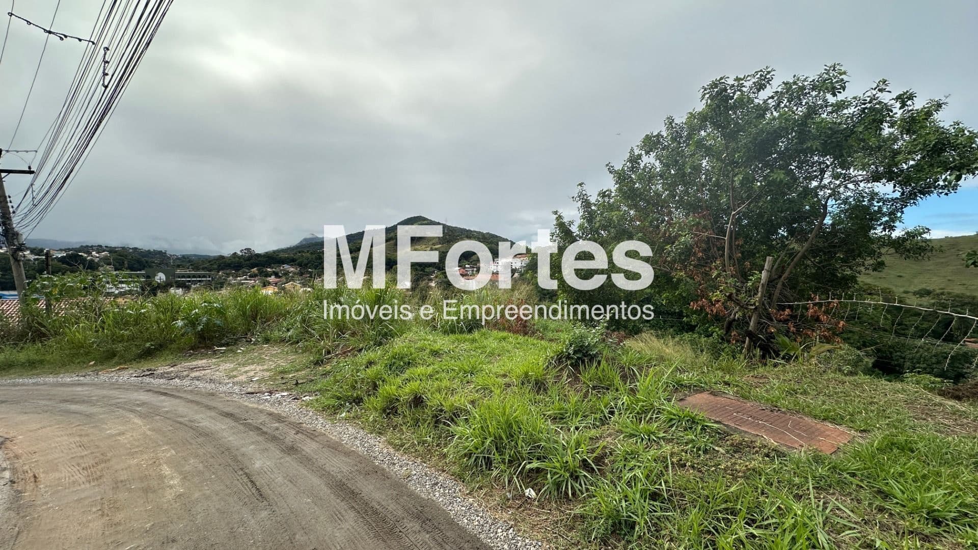 Terreno no Centro de Maricá, 540m²