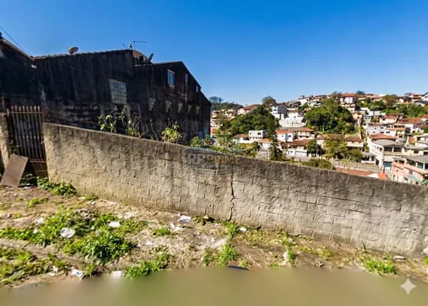 Lote/Terreno em Ribeirão Pires - Centro Alto