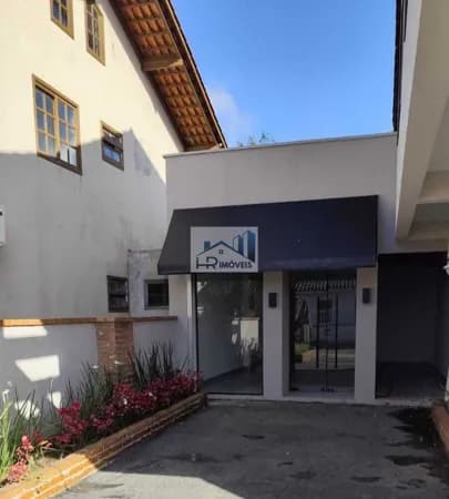 Sala comercial Térreo no Centro de Balneário Piçarras/SC