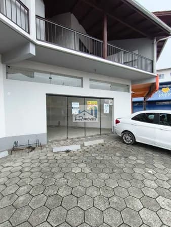 Sala/Conjunto em Penha - Centro