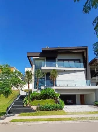 Casa à venda no bairro Cidade Tamboré em Santana de Parnaíba/SP