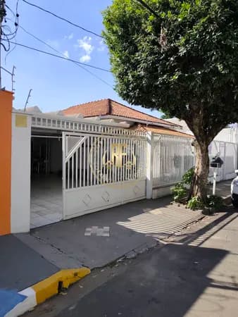 Casa com quarto suite