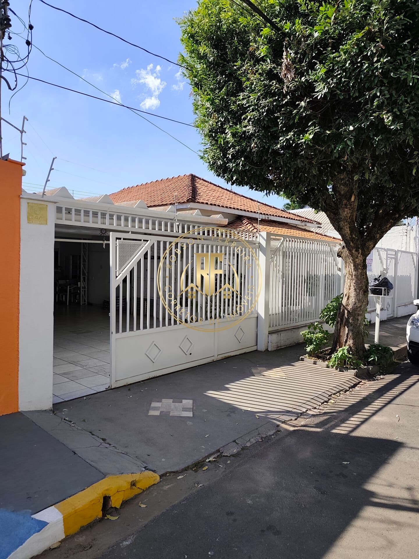 Casa com quarto suite