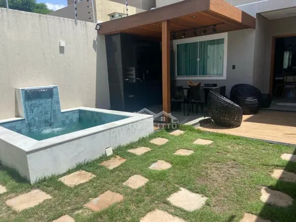Casa à venda no bairro Pitangueiras em Lauro de Freitas/BA