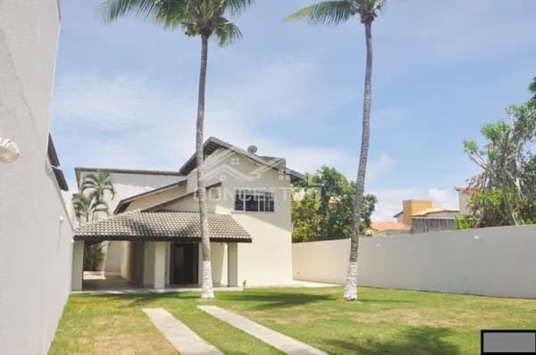 Casa à venda no bairro Ipitanga em Lauro de Freitas/BA