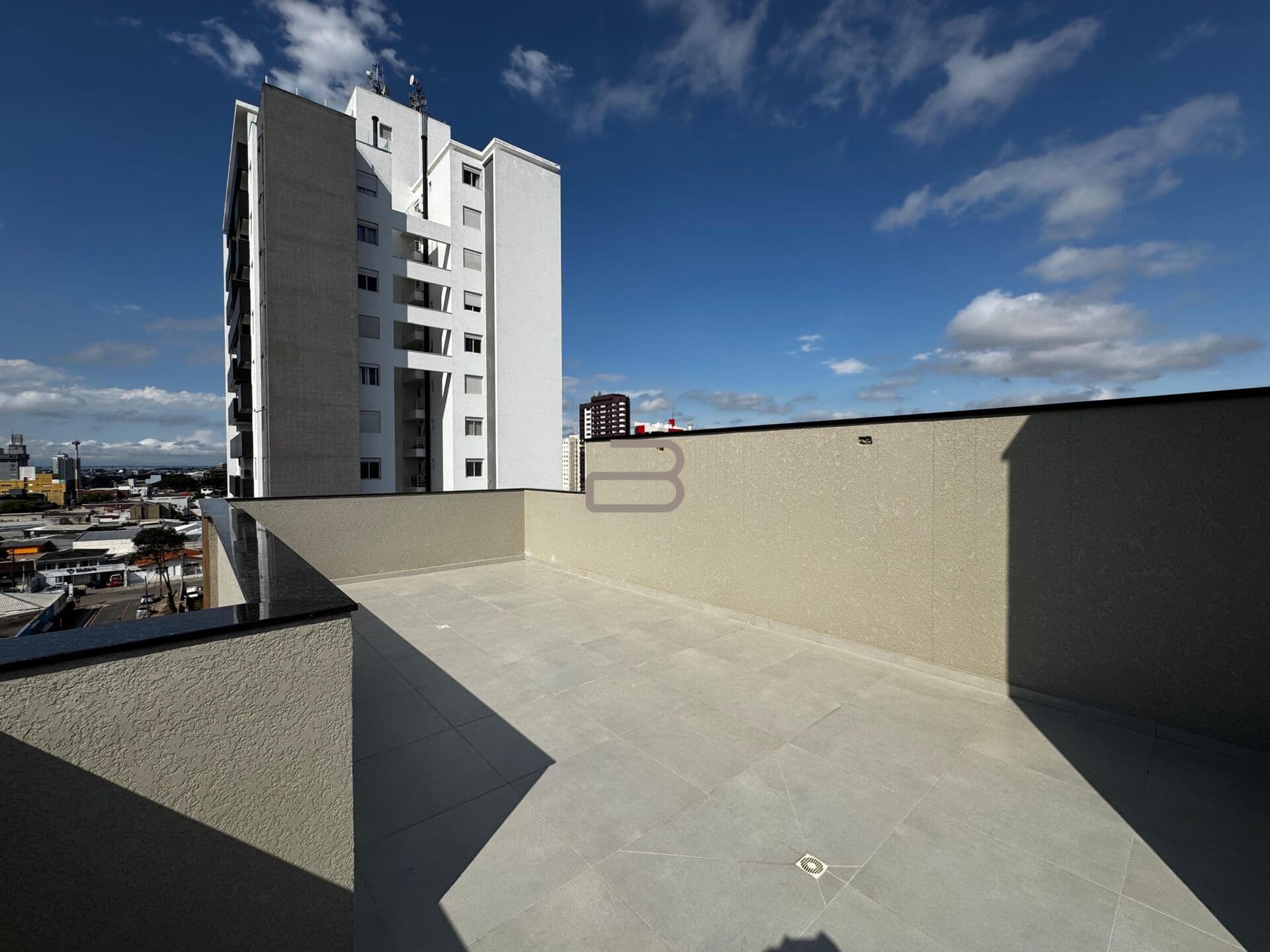 COBERTURA DUPLEX à venda no bairro São Pedro - São José dos Pinhais/PR