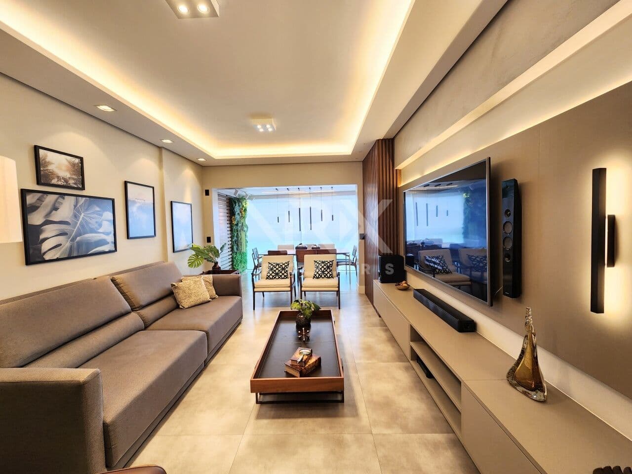 Apartamento de Cinema à venda na Ponta da Praia em Santos/SP