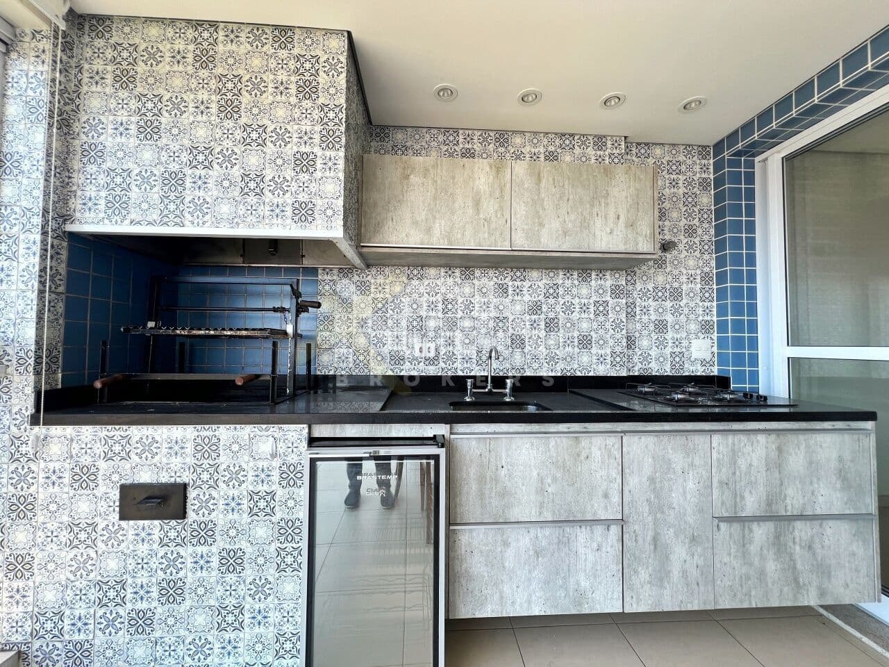Maravilhoso Apartamento com Vista para o Mar e Terraço Gourmet com 3 Suítes na Aparecida em Santos/SP