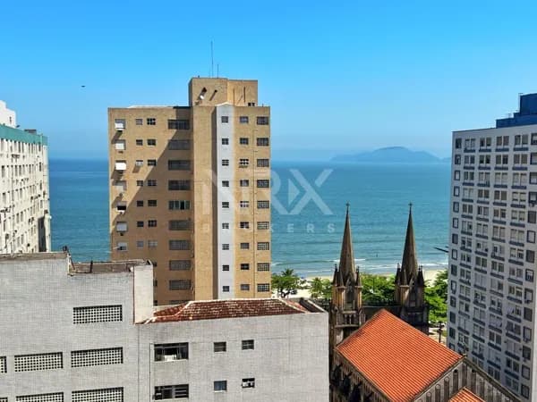 Apartamento Alto Padrão na Quadra da Praia do Embaré em Santos/SP