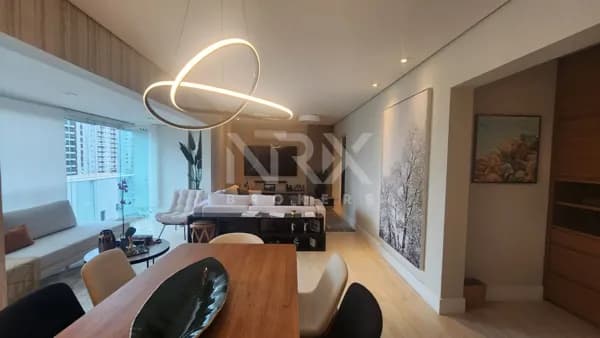Apartamento de 3 Suítes com Vista para o Mar à venda em Santos/SP