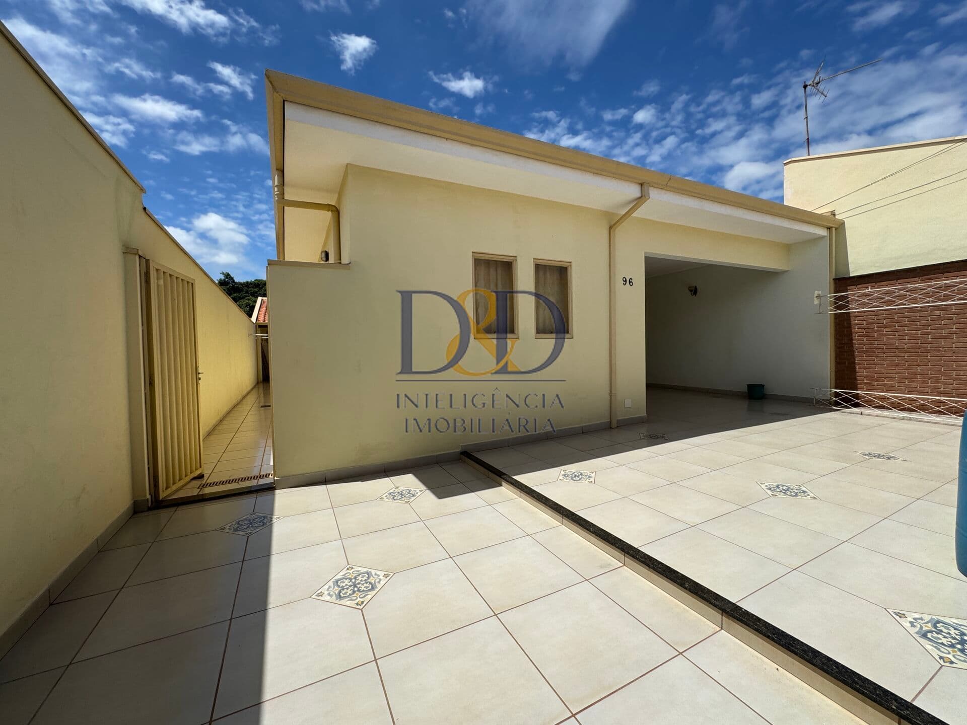 JD. LUIZA MARIA - Casa