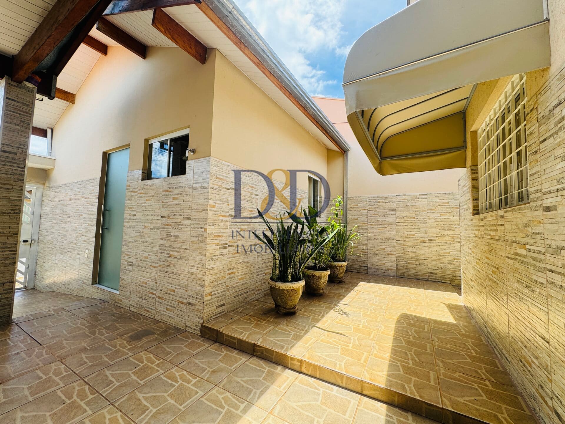 JD. TANGARÁ - Casa