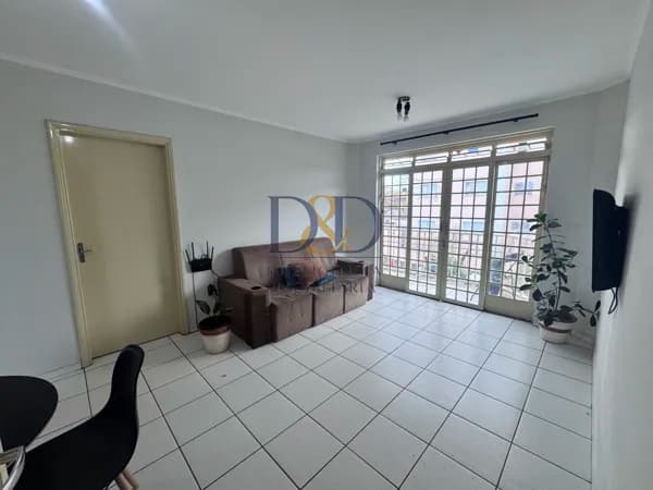 JD. 8 DE ABRIL - Apartamento