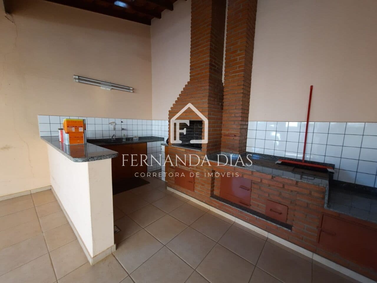 Casa TERREA - RESENDE