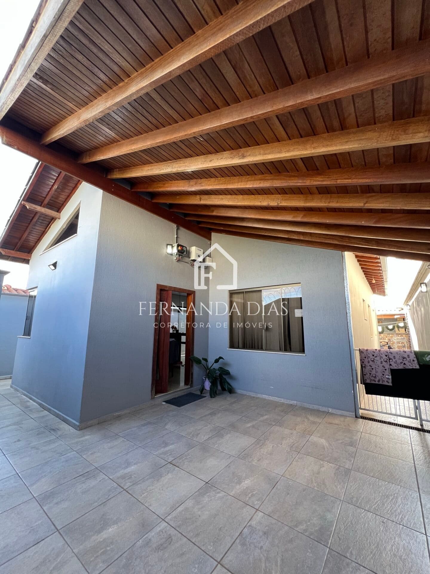Casa - Vale das Palmeiras