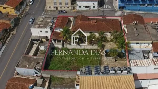 Casa para Locação Residencial ou Comercial - Precisa de reforma a negociar