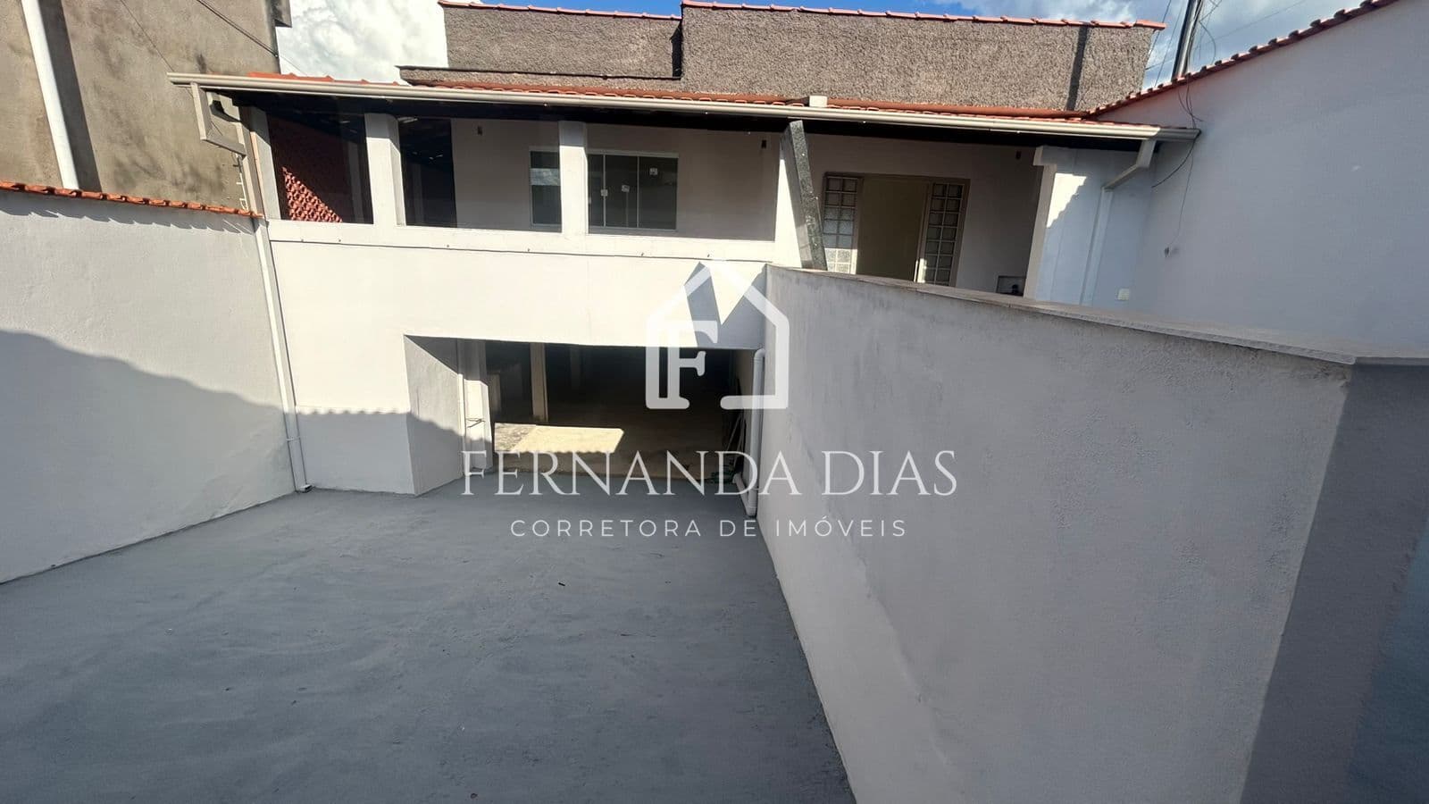 Casa de esquina - SION