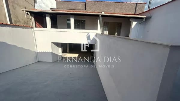 Casa de esquina - SION